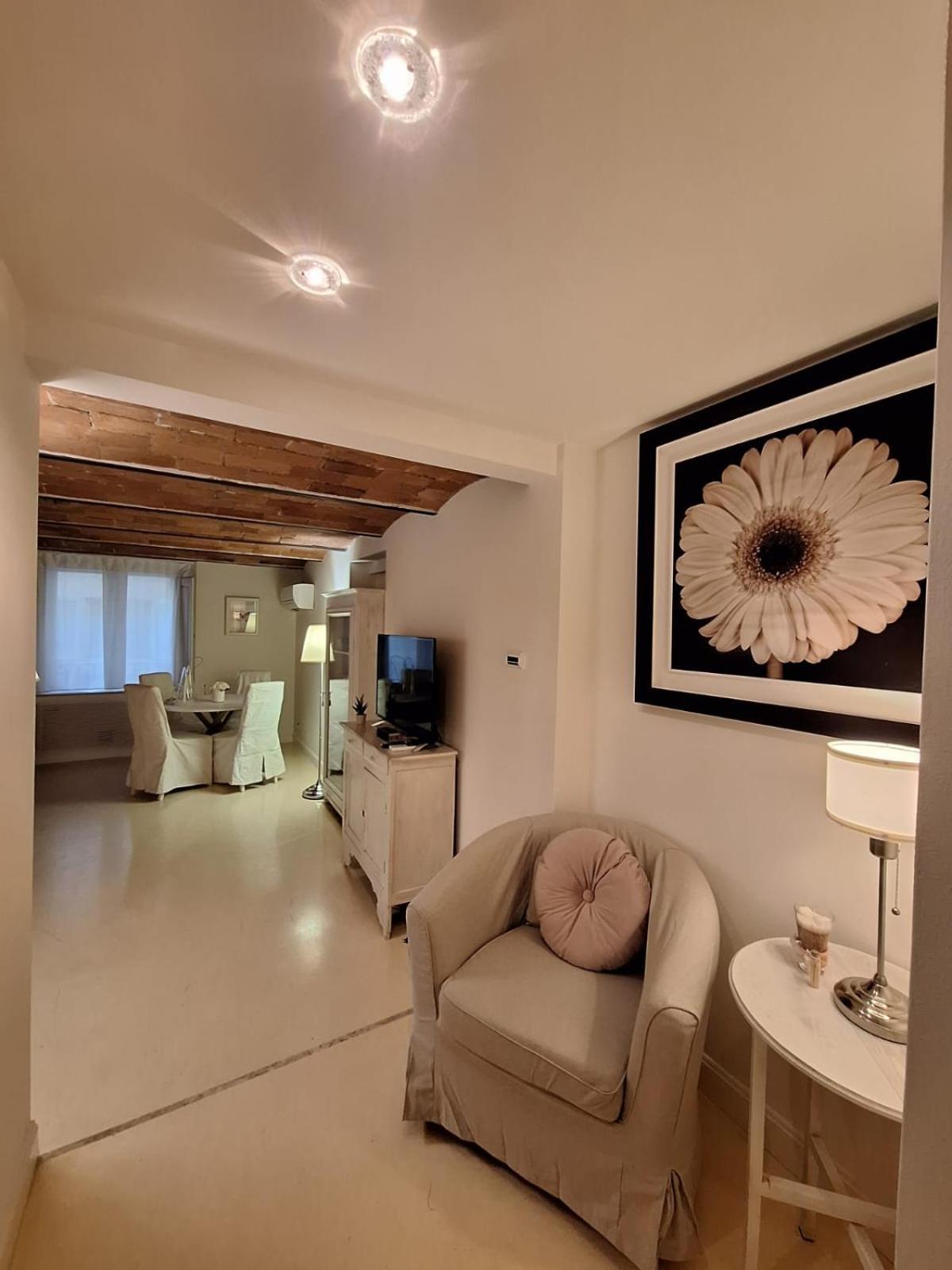Cozy & Charming Florentine Hideaway By Oteego Florence Buitenkant foto